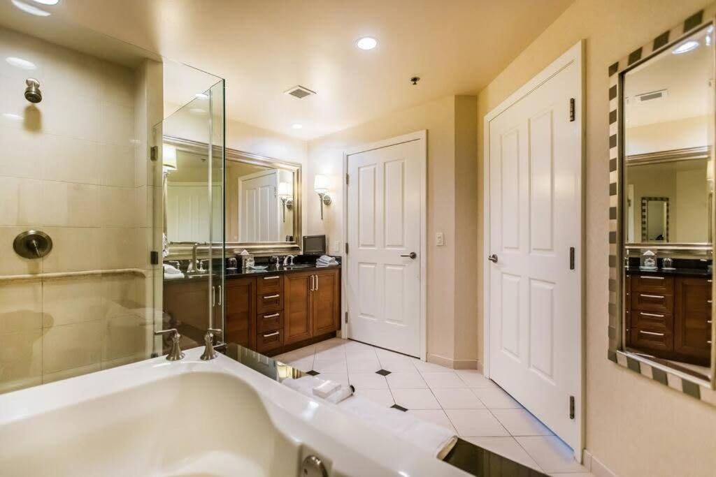 Stunning Mgm Deluxe Mtn View 12816 Apartamento Las Vegas
